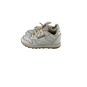 Kids Reebok Classic Leather Shoes Size:9